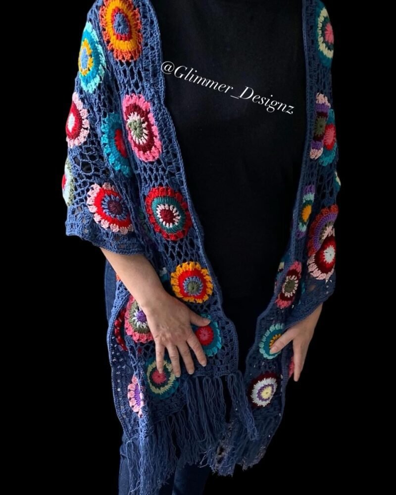 Granny Square Shawl - Image 3